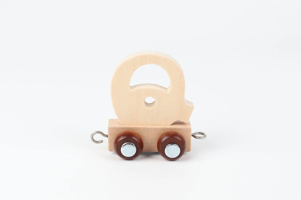 Navnetog bogstav Q i naturtræ