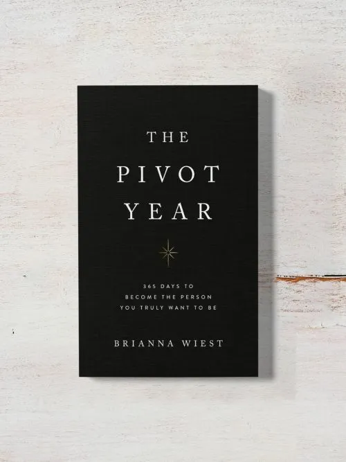 Billede af The Pivot Year