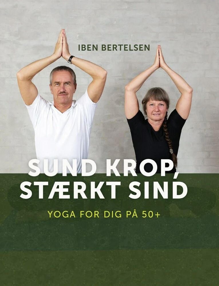 Billede af Sund krop stærkt sind. Senior-Yoga.