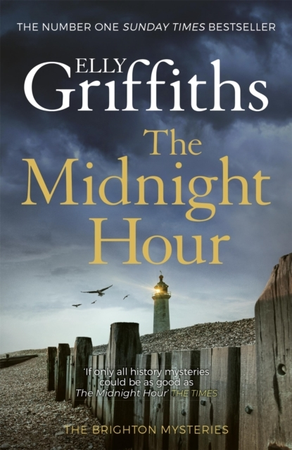 Billede af The Midnight Hourtwisty Mystery From The Bestselling Author