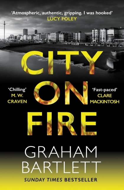 Billede af City On Fire From The Top Ten Bestselling Author