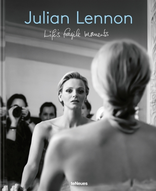 Billede af Life's Fragile Momentsjulian Lennon