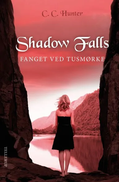 Shadow falls #3: Fanget ved tusmørke
